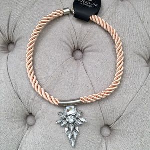 🩷New Topshop freedom rhinestone rope statement necklace